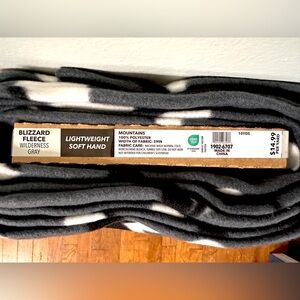 Mountains on Wilderness Gray Fleece 4 yards NEW